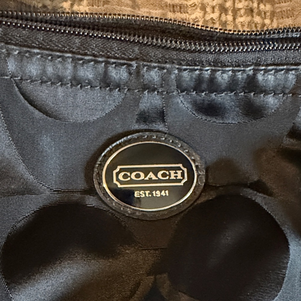 Coach Black Signature Tote Bag - Picture 6 of 6